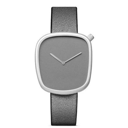 Trevor Tomi Minimalist