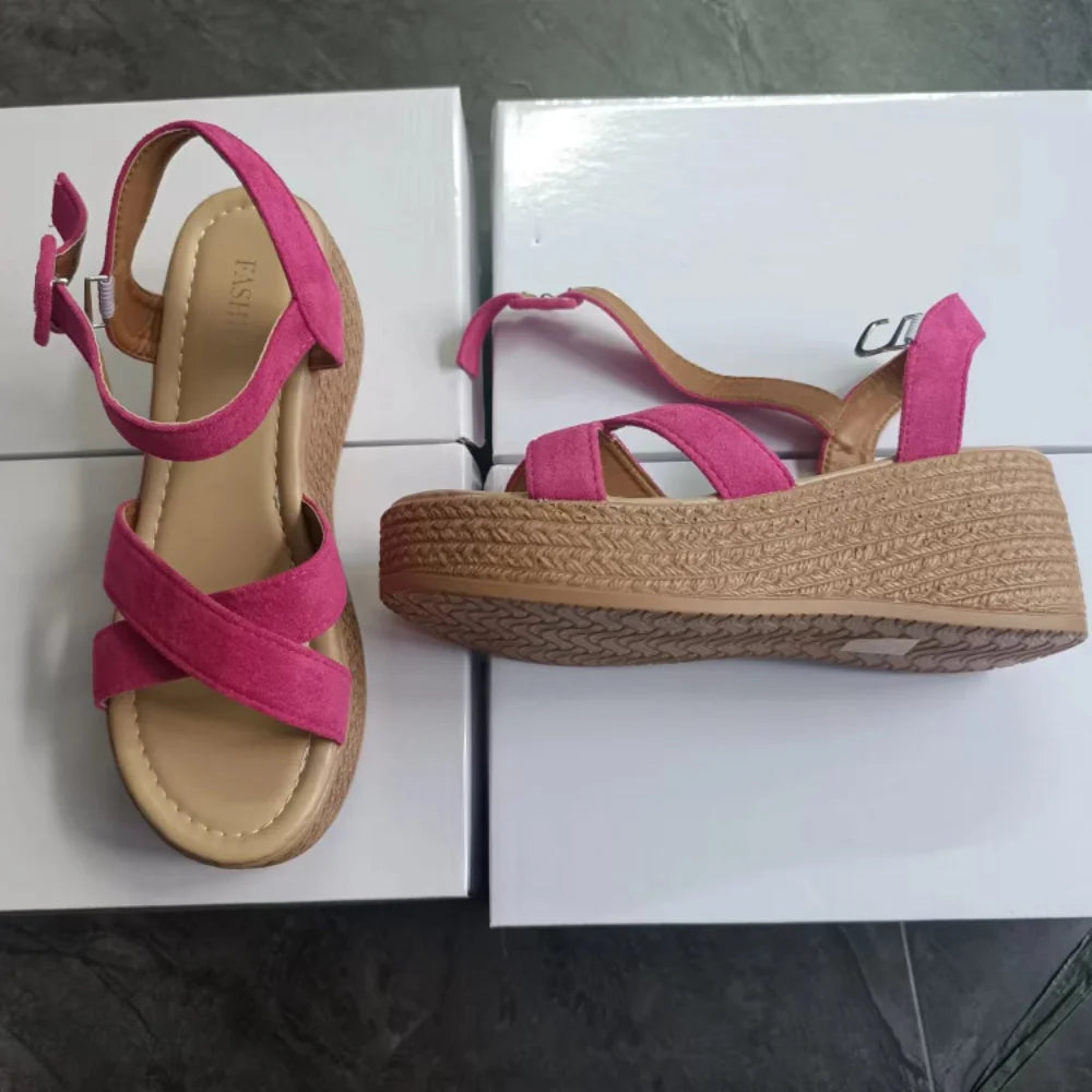 Linnea – Komfortkilklack för Sommar & Stil